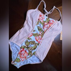 Kona Sol Striped & Floral Print Suit 🌺 Peach, white & green 🌺 size medium